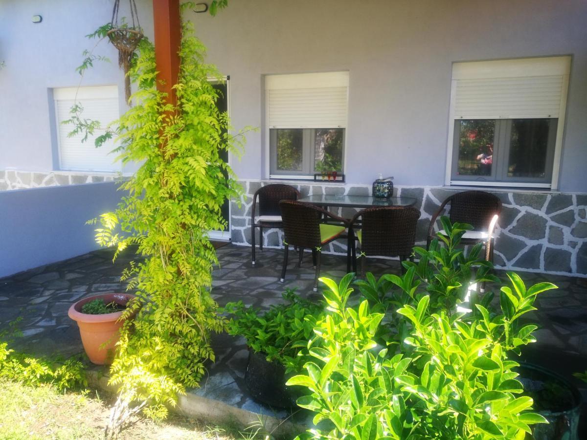 Cristi Apartments Skala Rachoni  Exteriör bild